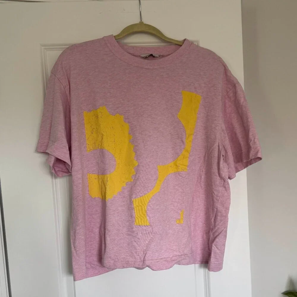 Marimekko Pink Graphic T-Shirt Women’s Large 100% Cotton | Scandinavian Style - Picture 1 of 9